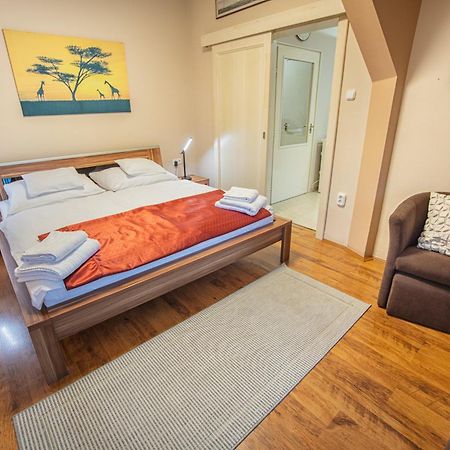 Delfin Apartman Sárvár Extérieur photo